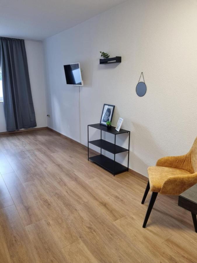 Twitch Apartments อาคิม ภายนอก รูปภาพ