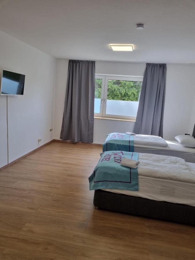 Twitch Apartments อาคิม ภายนอก รูปภาพ