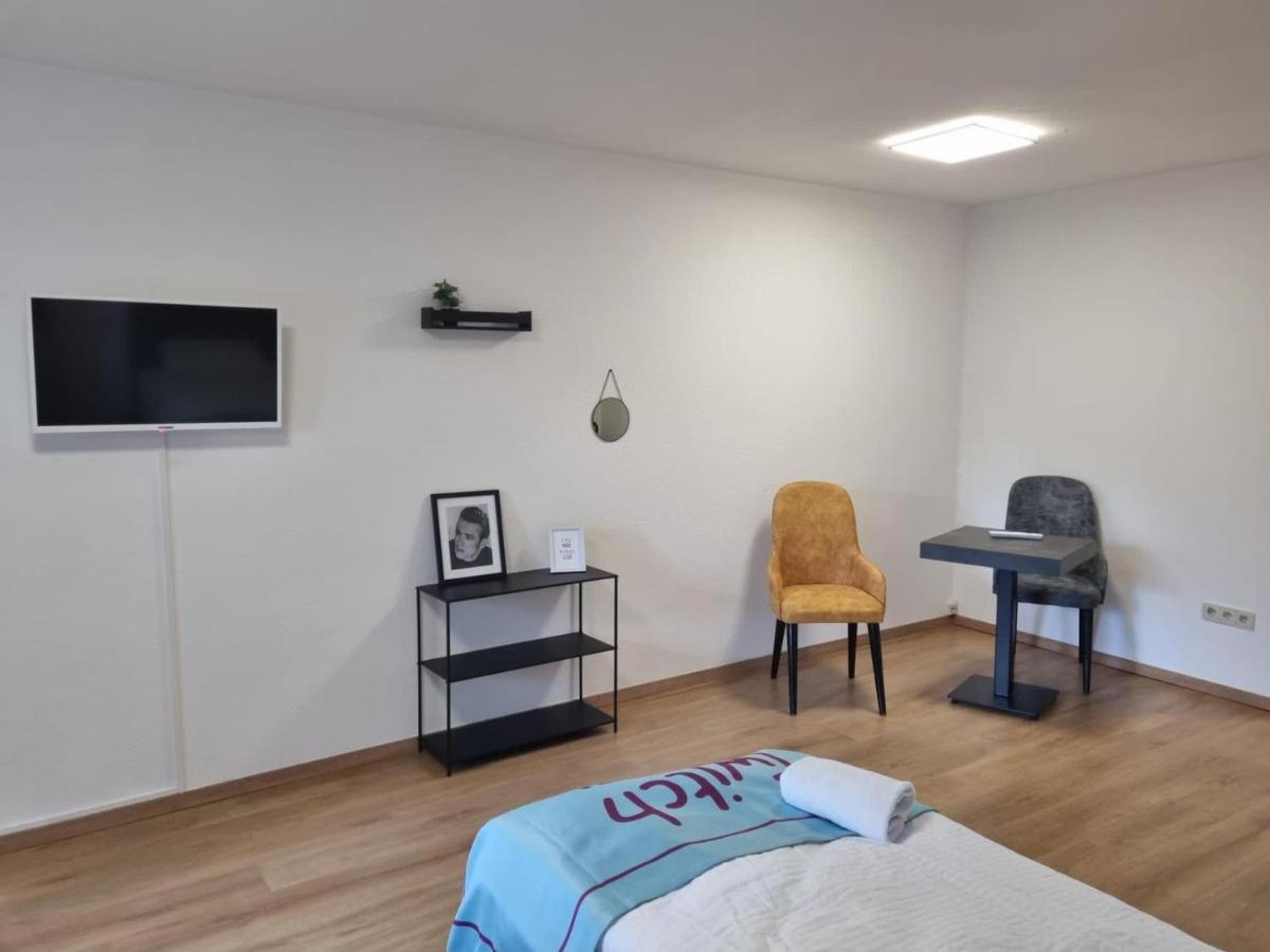 Twitch Apartments อาคิม ภายนอก รูปภาพ